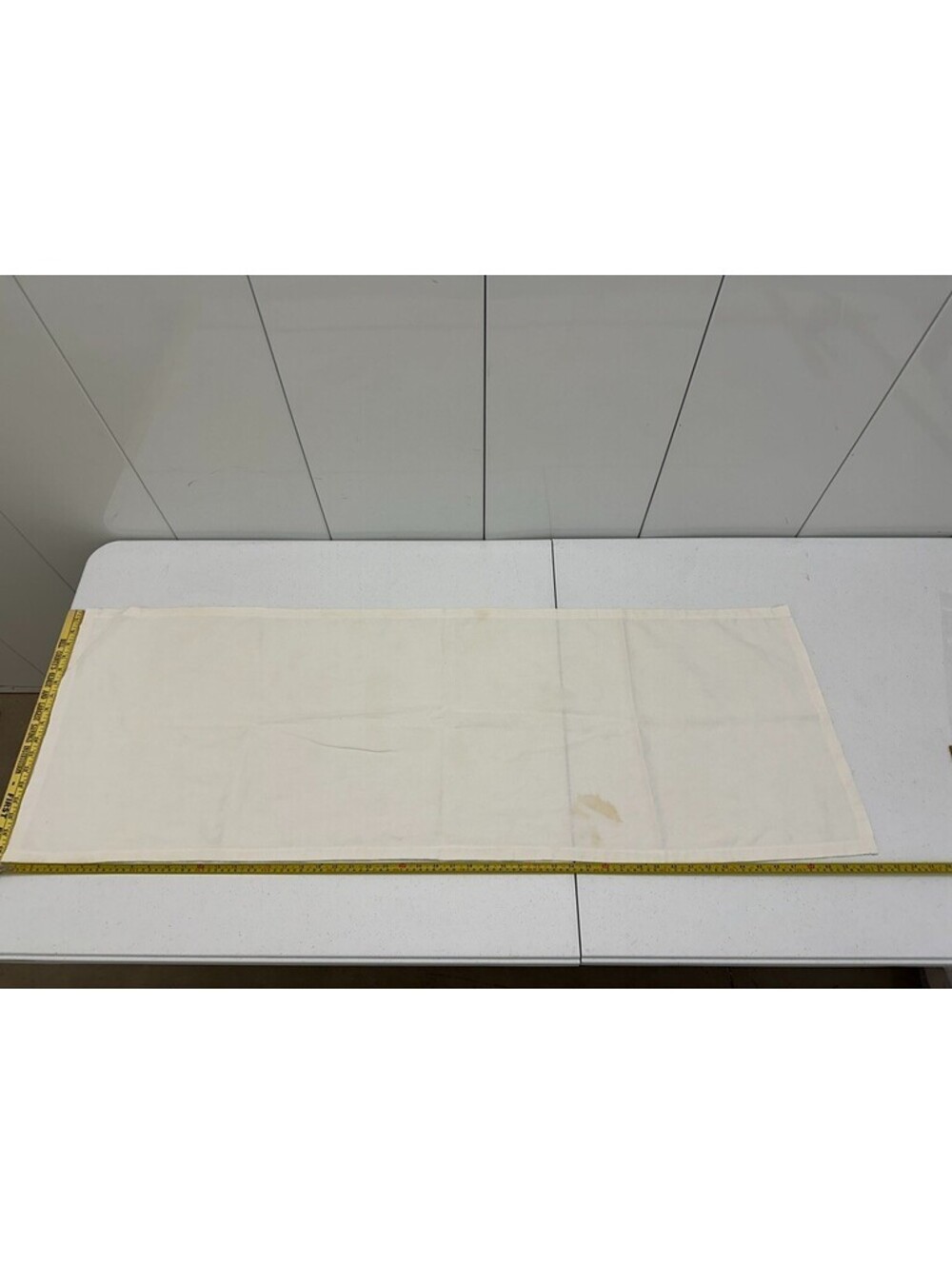 Vintage Floral Table Runner Dresser Scarf 17.75x52.25